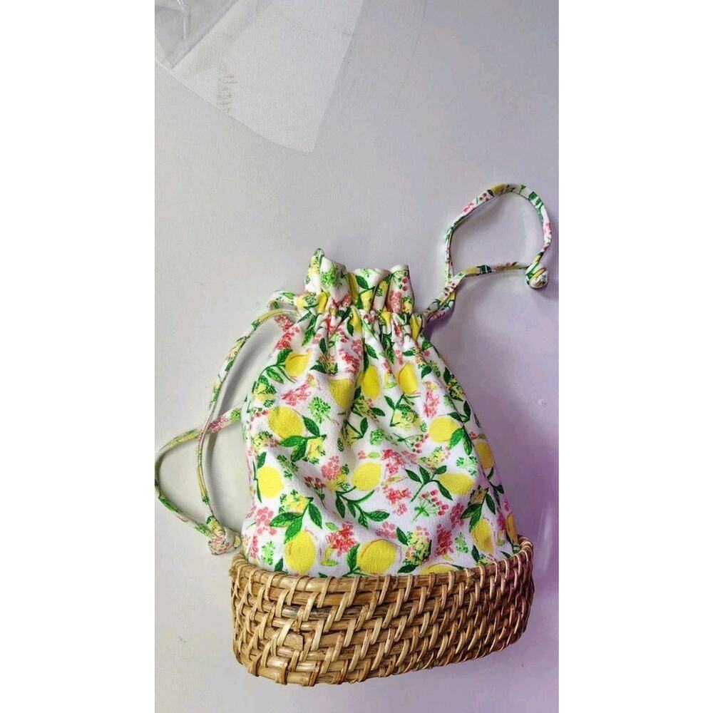 C&C California Rattan Wicker Lemon Printed Canvas… - image 3